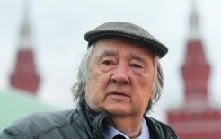 Писатель Александр Проханов на книжном фестивале 'Красная площадь' в Москве. / Алексей Куденко / РИА Новости