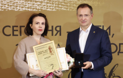 Вероника Исаева и Владимир Мединский Фото: предоставлено пресс-службой премии