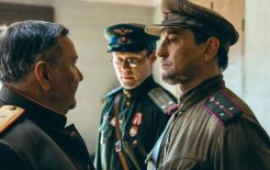 Сергей Безруков (справа) в фильме  «Август» по роману  Владимира Богомолова «Момент истины (В августе 44‑го)» / Фото: Дирекция кино