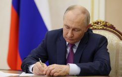 На заседании Совета по реализации госполитики в сфере поддержки русского языка и языков народов России (в режиме видеоконференции). / Источник: http://kremlin.ru/ На заседании Совета по реализации госполитики в сфере поддержки русского языка и языков народов России (в режиме видеоконференции). / Источник: http://kremlin.ru/