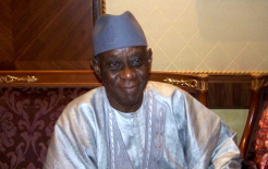 Сенегальский писатель Шейх Хамиду Кан. / Serigne Diagne/ CC BY-SA 2.0/ wikipedia.org
Сенегальский писатель Шейх Хамиду Кан. / Serigne Diagne/ CC BY-SA 2.0/ wikipedia.org