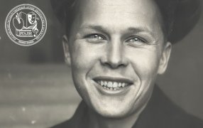К 115-летию со дня рождения Александра Трифоновича Твардовского/ Фотография А.Т. Твардовского. Ок. 1928 г. РГАЛИ. Ф. 1334. Оп.1.