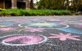 Изображение создано при помощи нейросети Шедеврум