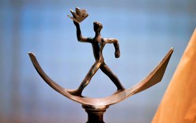 Торжественная церемония награждения победителей ежегодного национального конкурса «Книга года», приуроченная к открытию 38-й ММКЯ, прошла в Электротеатре «Станиславский»