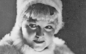 Исполняется 125 лет ангелу русской сцены Марии Бабановой (1900-1983). Бабанова в роли Тани из пьесы Алексея Арбузова «Таня»/ kino-teatr.ru