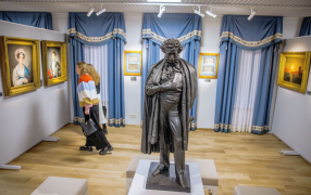 Открылась выставка 'Шедевры из собрания Музея А.С.Пушкина', После реставрация музей получил два новых выставочных зала. / Александр Корольков / 'РГ'
