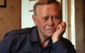 В квартире В.П. Астафьева. Красноярск, 2009 г. Из семейного архива писателя. / Источник: https://vgrasputin.ru/portrety