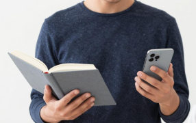 Изображение сгенерировано нейросетью