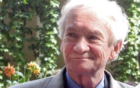 30 апреля исполнилось бы 90 лет со дня рождения поэта русской прозы Виктора Ивановича Лихоносова  / В. Лихоносов в Ясной Поляне. Сентябрь 2008 года. Фото Д. Шеварова