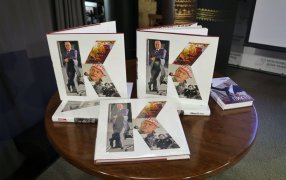 Составители хотели показать в книге все грани личности Александра Куприянова. / Александр Корольков/ РГ