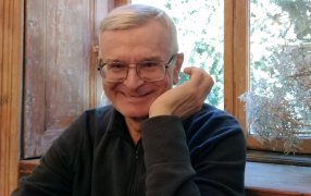 «Блажен, кто молча был поэт…» Владимир Балахонов