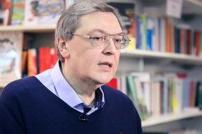 Иван Никитич Толстой- российский филолог, телеведущий. Non/fiction 2018 / SVKLIMKIN/ Википедия