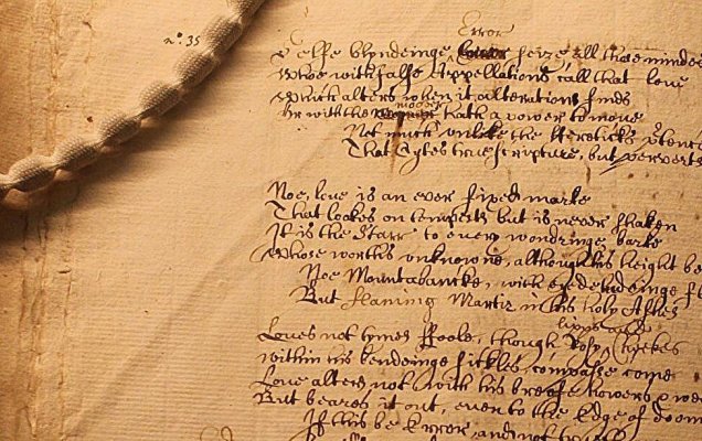 
Сенсационная находка автографа Пушкина дает повод помечать – а что если найдется..? / Скрытая копия сонета Уильяма Шекспира/ Фото: University of Oxford