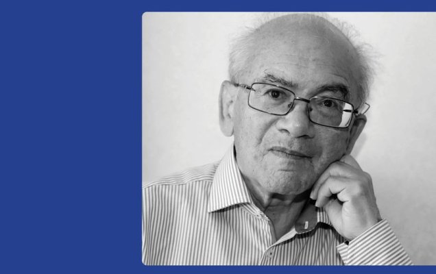 Фрагмент обложки книги 'Звездная карта: Книга новых стихов' (2022) издательства 'Время'. Фото Елены Матросовой - с сайта 'Просодия' 