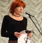 Женщины, занимающиеся современной поэзией, — о феминитивах и гендерной идентификации в литературном поле Ирина Ермакова