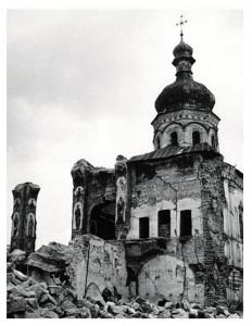 разрушенный монастырь