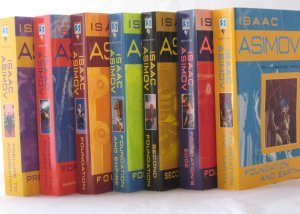Нечего читать? «Крымская газета» советует огромные книги и целые книжные циклы, которые подарят вам сотню приятных вечеров