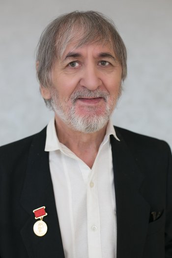 Александр Денисенко