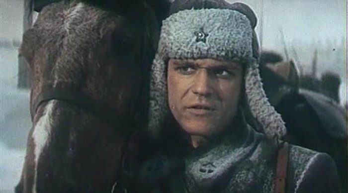 горячий снег лейтенант дроздовский николай еременко
