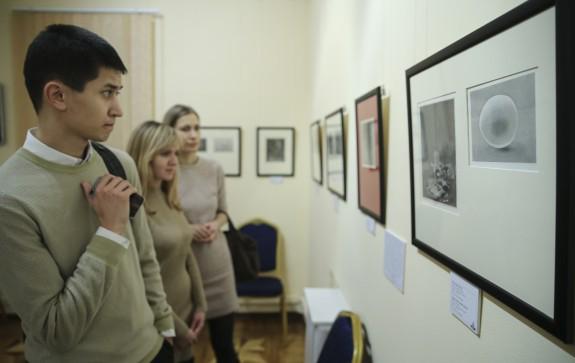 Выставка Александра Алексеева