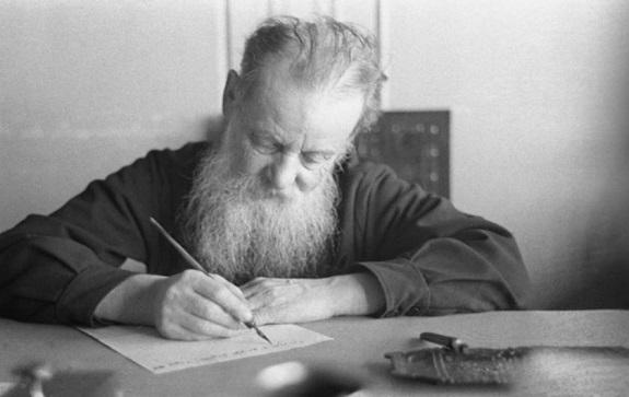 27 января 1879 родился Павел Петрович Бажов. Поздравляем уральского классика не абы так, а в родной ему сказовой манере