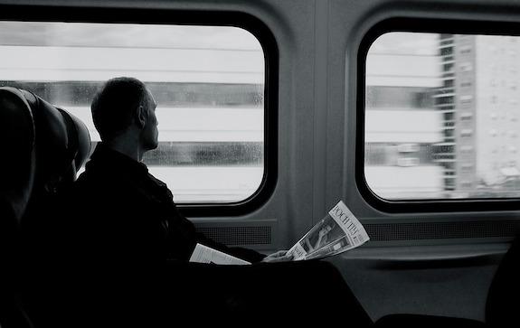 чтение в поезде