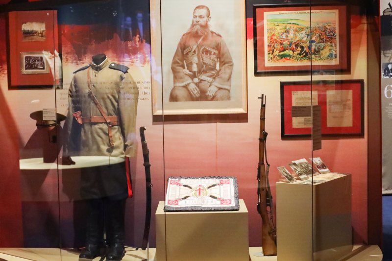 Выставка «Век 'Тихого Дона'» к 100-летию романа и 120-летию Шолохова/ Фото: Аркадий Колыбалов Выставка «Век 'Тихого Дона'» к 100-летию романа и 120-летию Шолохова/ Фото: Аркадий Колыбалов