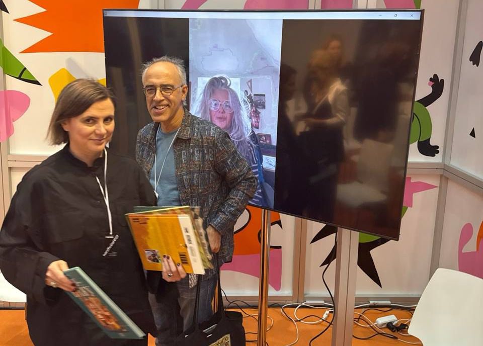 Анастасия Козакевич, МИхаил Визель, Даниэла Парески (на экране)