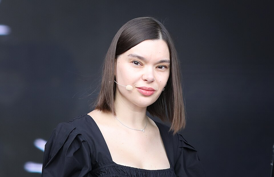 Анна Ревякина «Новый Блок. Антология донбасской поэзии 2022 — 2025 гг» / Wikipedia/Свклимкин